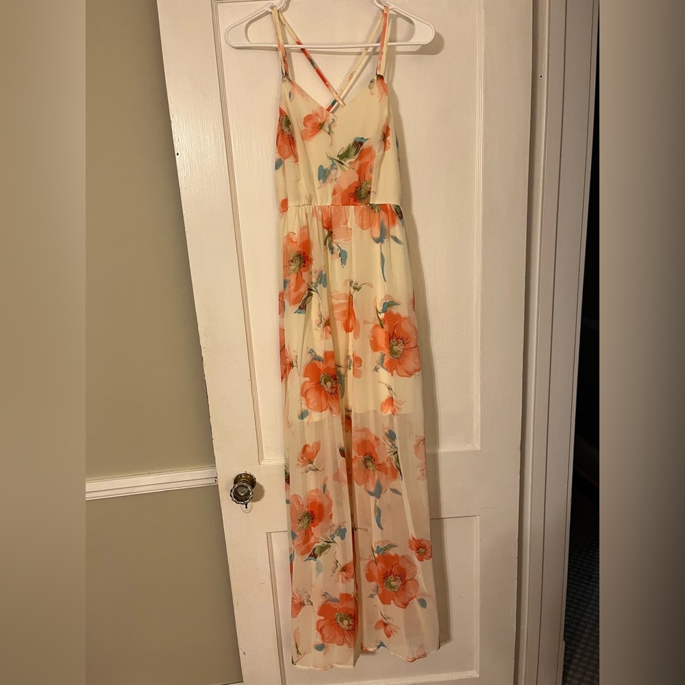 Pink Lily Boutique White and Pink Floral Maxi Dress M